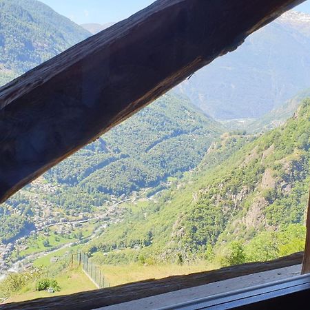 Отель Le Petit Coeur Fontainemore Экстерьер фото