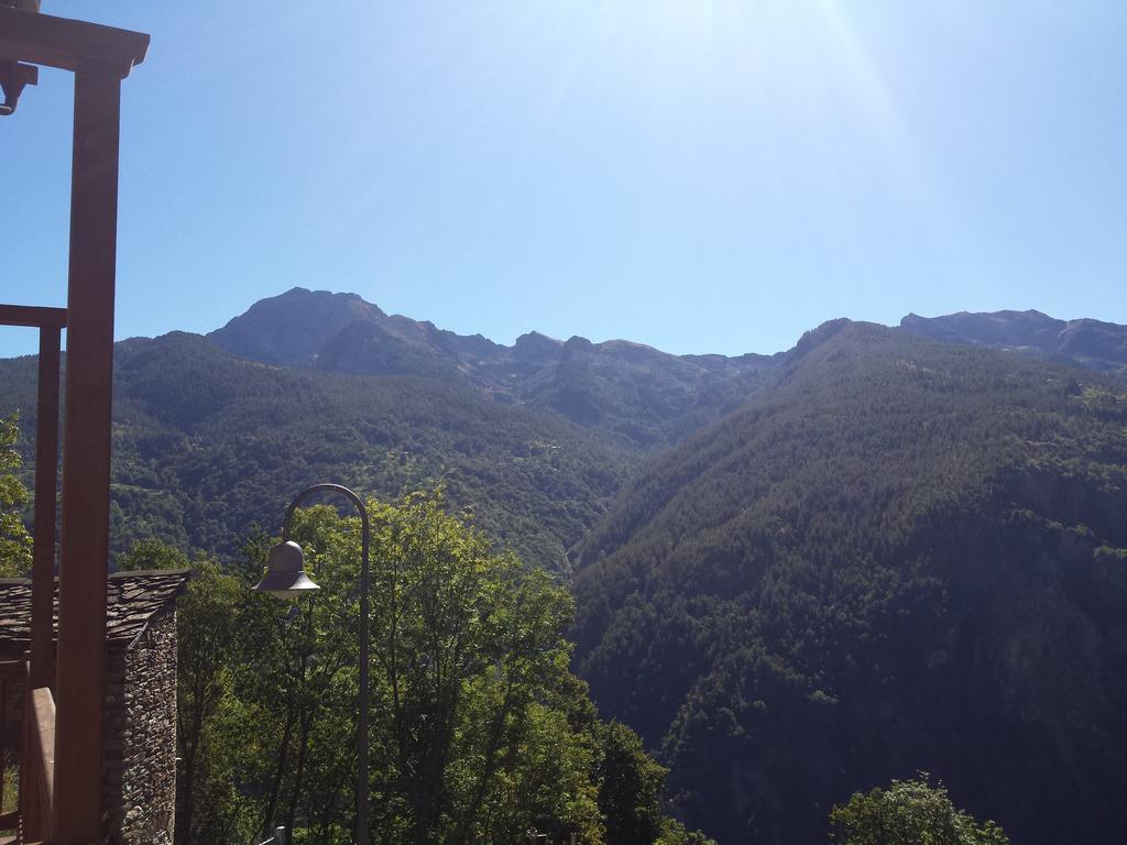 Отель Le Petit Coeur Fontainemore Экстерьер фото