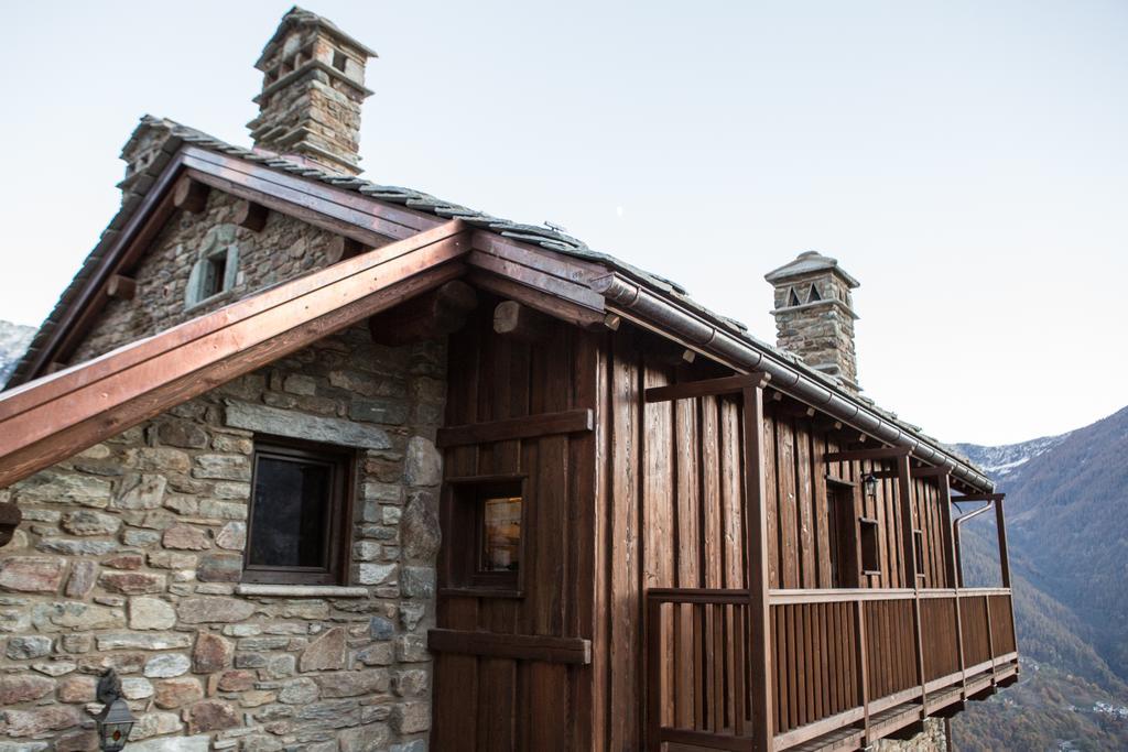 Отель Le Petit Coeur Fontainemore Экстерьер фото